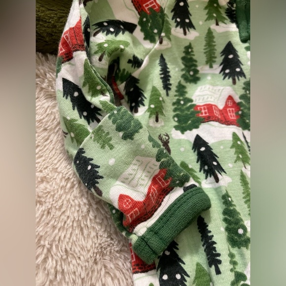 EUC Honest Baby Christmas Winter Footie Pajamas - Picture 4 of 5